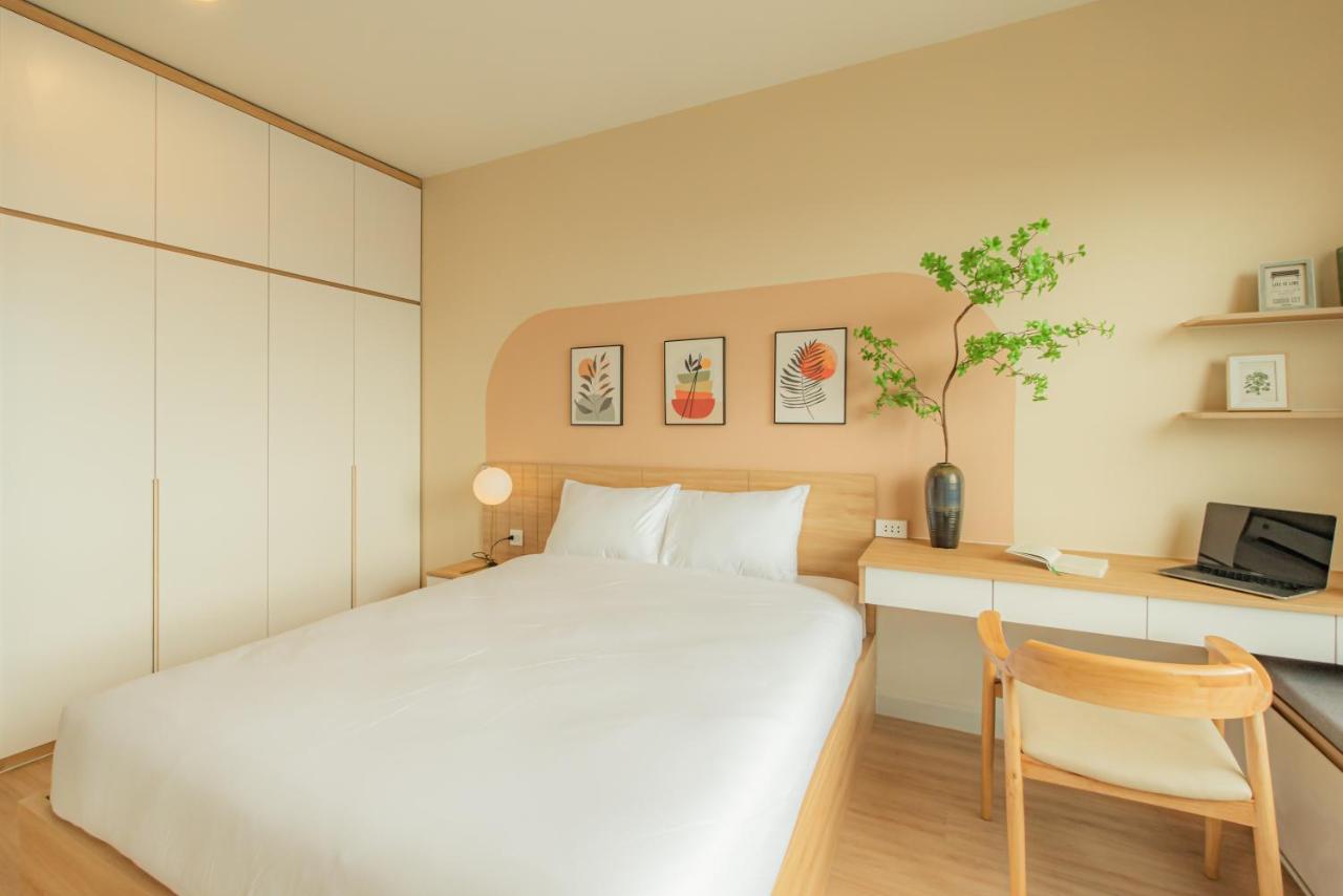3 Bedrooms - Soho Japandi Luxury Condotel in D.1, near Bui Vien St. 400m Ho Chi Minh City Bagian luar foto