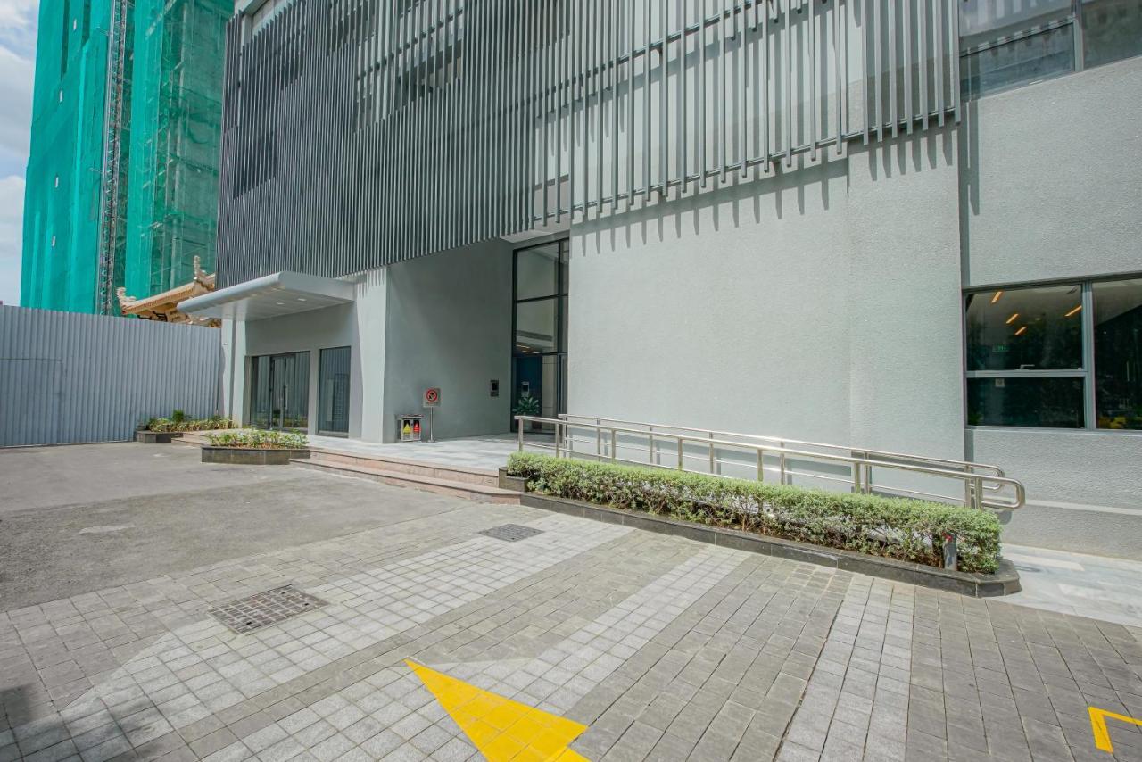 3 Bedrooms - Soho Japandi Luxury Condotel in D.1, near Bui Vien St. 400m Ho Chi Minh City Bagian luar foto
